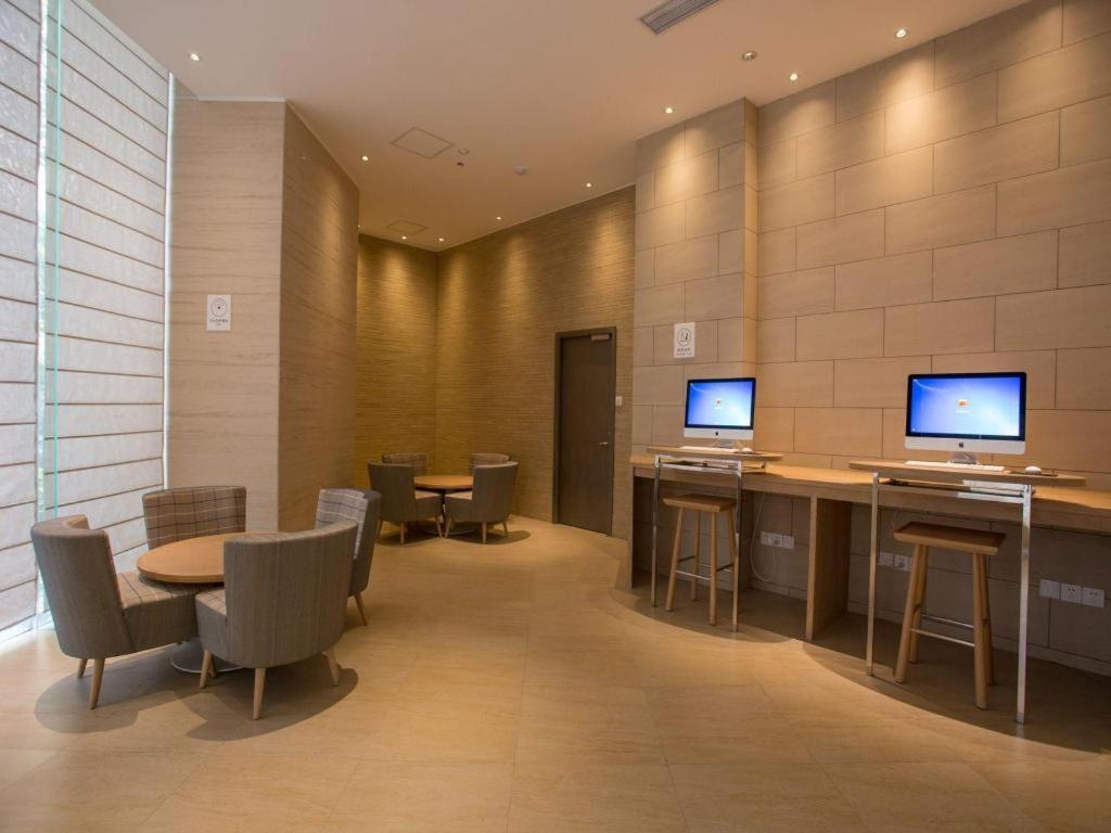 Ji Hotel Shanghai Yan An Road Branch Exterior foto